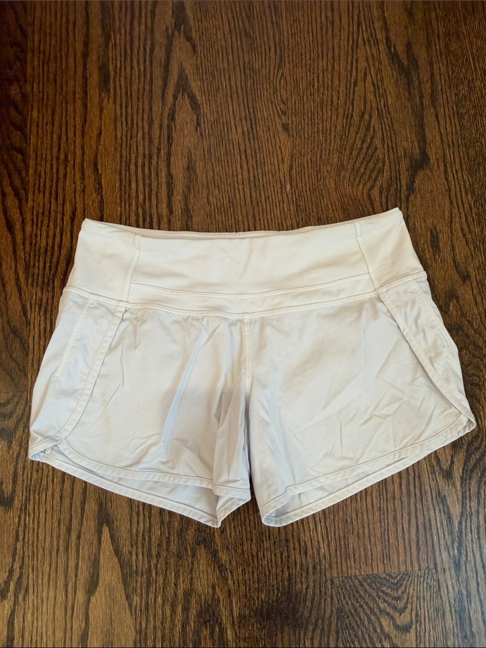Lululemon Bone Color Women's Athletic Shorts Size 4